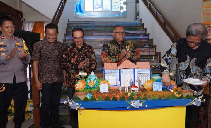 Bupati Marwan Minta RSUD Sekarwangi Terus Tingkatkan Mutu Pelayanan