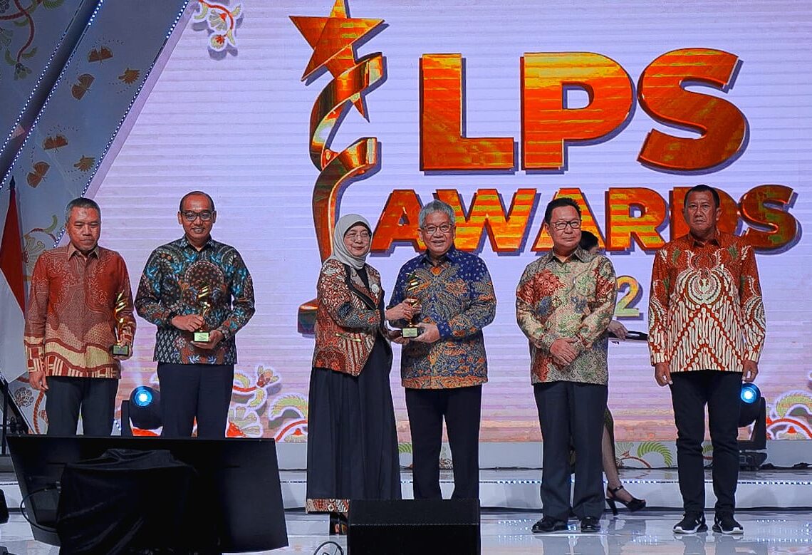 Berkontribusi Signifikan Dukung Inklusivitas Keuangan, bank bjb Raih LPS Banking Award 2023