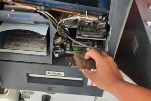 Polisi Selidiki Kasus Pembobolan ATM di Cibadak Sukabumi