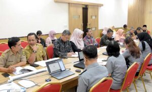 Kanwil Kemenkumham Jabar Bersama DPRD Kab Sukabumi Harmonisasikan Raperda Hak Penyandang Disabilitas dan KLA