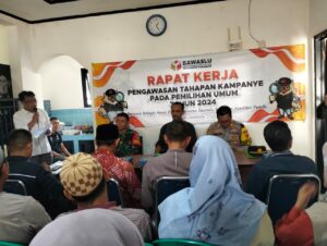 Bentuk Edukasi dan Sosialisasi, Panwascam Sukabumi Gelar Rakor Pengawasan Kampanye Pemilu 2024