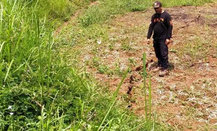 Lima Rusak, Puluhan Rumah Terancam Pergerakan Tanah di Curugkembar Sukabumi