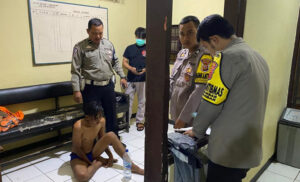 Polsek Nagrak Amankan Maling Rongsok dari Amukan Warga