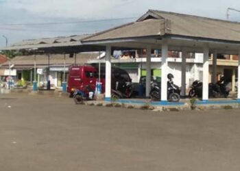 Mengenang Alat Transportasi Bus Surade – Sukabumi Jaman Doeloe