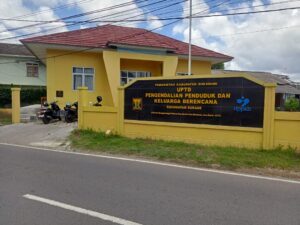 UPTD Dalduk dan KB Kecamatan Surade Bagikan Beras Nutrizinc