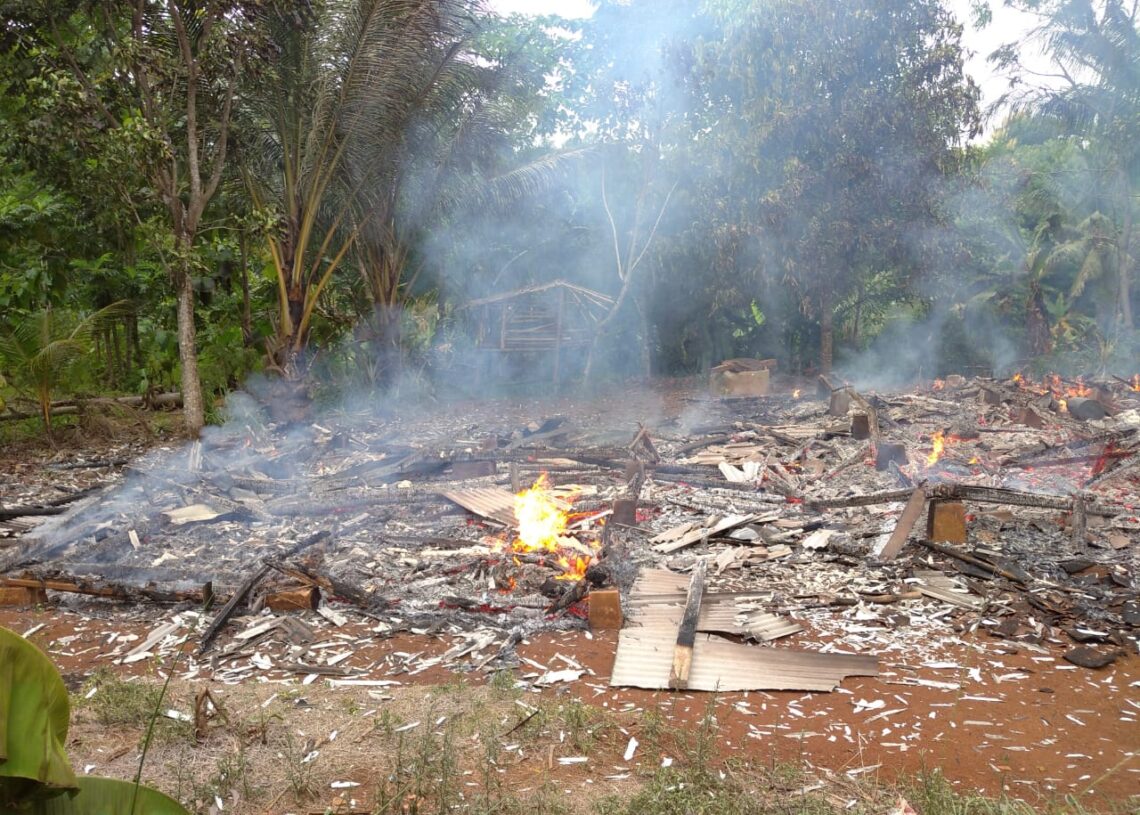 Innalillahi, Dua Rumah Ludes Terbakar di Ciracap Sukabumi