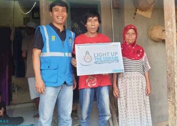 Alhamdulillah! Sejumlah Warga Kecamatan Cidahu Dapat Program Listrik Gratis