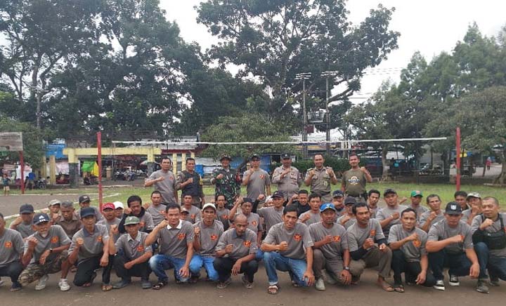 Desa Karangtengah Punya 51 Personil Linmas Baru