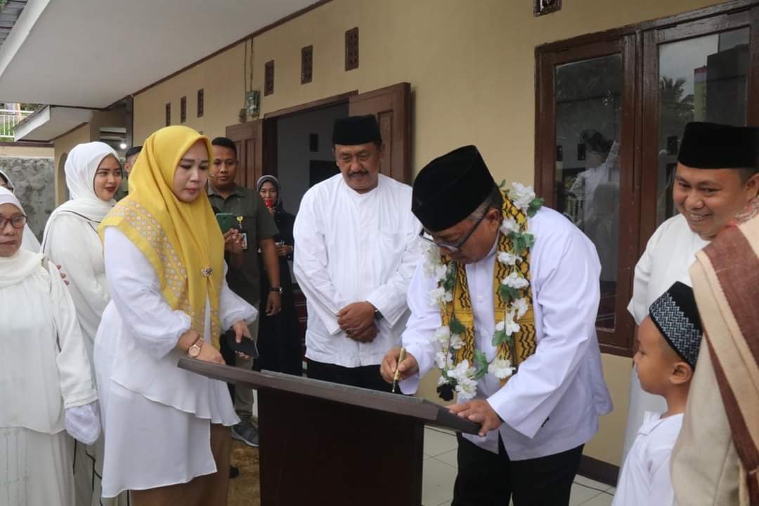 Bupati Marwan Bersama Ponpes Khadimul Muslimin Indonesia Kuatkan Visi Kabupaten Sukabumi