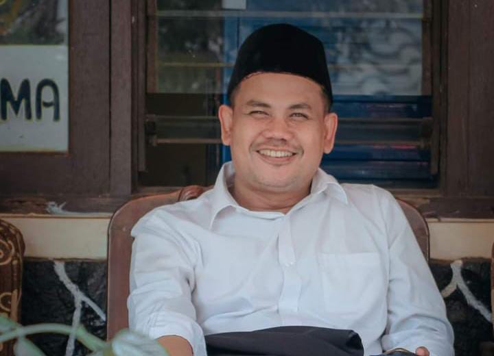 Membangun Tim Juara: Pelajaran dari Lapangan Hijau untuk Perguruan Tinggi Global Kompetitif
