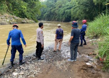Innalillahi, Seorang Anak Hilang Terseret Aliran Sungai di Cibadak Sukabumi