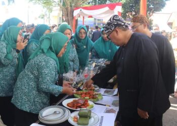 Dampingi Bupati, DPMD Kabupaten Sukabumi Hadiri Festival Kuliner Tegalbuleud 2024