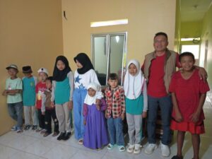 Harap Keberkahan, Pemdes Puncak Manggis Sagaranten Santuni Yatim
