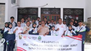Lepas Kontingen PON XXI , Bupati Marwan Minta Atlet Bawa Prestasi