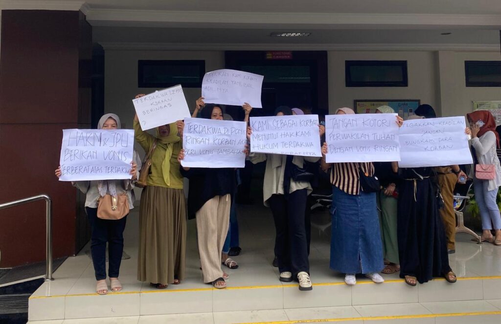 Kecewa Dengan Vonis Hakim, Korban Investasi Bodong Minta Keadilan