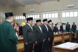 Pengucapan Sumpah Pimpinan DPRD Kabupaten Sukabumi Periode 2024-2029