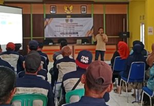 Desa Warnajati Cibadak Tingkatkan Kapasitas Lembaga Kemasyarakatan Desa dengan Workshop