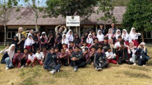 Edukasi Diversifikasi Pangan Lokal untuk Siswa SD di Desa Waluran Mandiri