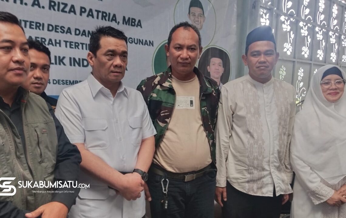 Jajaran Pengurus MD Kahmi Sukabumi bersama Wakil Mentri Kementrian Desa dan Pembangunan Daerah Tertinggal, Ariza Fatria. (25/12/2024)