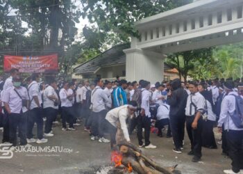 Ribuan Honorer R3 Kabupaten Sukabumi Turun ke Jalan, Tuntut Kepastian Setatus