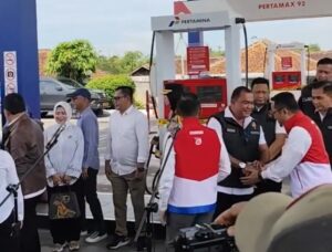 Menteri Perdagangan Dan Bareskrim Polri Turun Langsung Menyegel SPBU Yang Curangi Takaran BBM