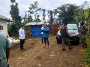 Belum Kantongi Ijin, Kandang Ayam di Gunung Endut Ditutup