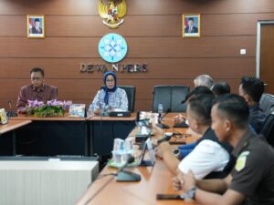 Kejagung Sebut Direktur Pemberitaan JakTv Terlibat Pemufakatan Jahat,Dewan Pers Minta Pengalihan Penahanan Direktur Pemberitaan JakTV