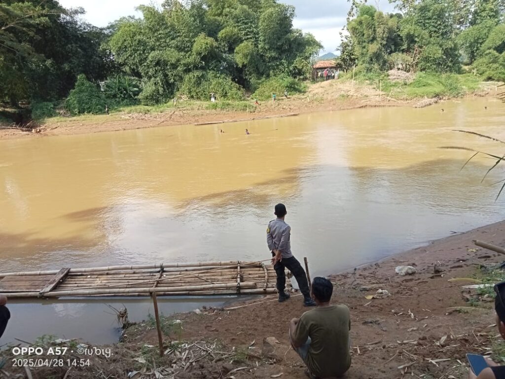 3 Hari Hilang, Pencarian Warga Sagaranten di Sungai Cikaso Dihentikan