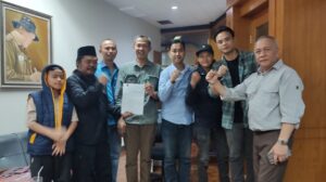 Bersikeras Tolak Tambak Udang, Masyarakat Minajaya Geruduk Kementrian Lingkungan Hidup