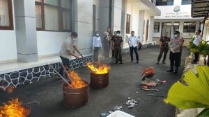 Kejari Kabupaten Sukabumi Musnahkan Barang Bukti Narkoba dan Hasil Kejahatan 2025