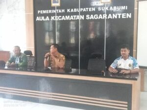 Camat Sagaranten Lepas Kontingen O2SN Sekolah Dasar Tingkat Kabupaten Sukabumi