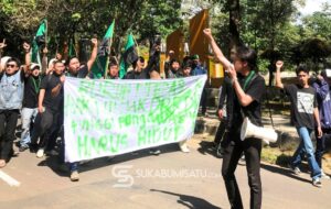 HMI Cabang Sukabumi Gelar Aksi Damai, Soroti Dugaan Eksploitasi Buruh di PT Paiho Indonesia