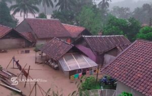 Banjir Kembali Landa Cidolog Sukabumi, Beberapa Kampung Terendam