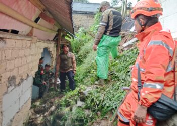 Longsor dan Banjir Terjang Parakansalak Sukabumi, 44 Jiwa Terdampak