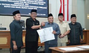 DPRD Kabupaten Sukabumi Sahkan Dua Raperda dalam Rapat Paripurna ke-24 Tahun Sidang 2025