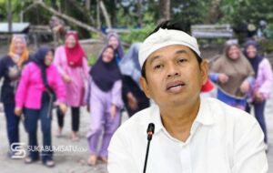 Masyarakat Cibadak Padati Kantor Kecamatan, Nantikan Kedatangan KDM