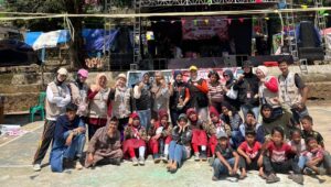 Literasi Budaya dan Kewarganegaraan: Mahasiswa KKM STKIP Bina Mutiara Meriahkan HUT RI ke-80 di Desa Ciemas
