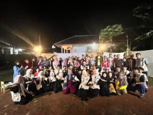 Makrab Mahasiswa KKM STKIP Bina Mutiara di Kampung Cikangkung Desa Gunungbatu Kecamatan Ciracap