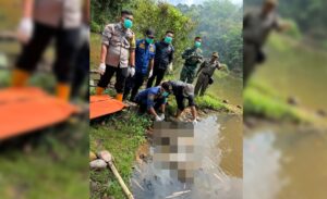 Warga Sagaranten Geger, Mayat Perempuan Lansia Ditemukan Mengambang di Kolam Rawa