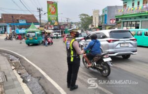 Jalur Sukabumi Utara Padat Merayap, Imbas Penutupan Puncak Cianjur
