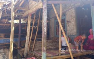 Derita Rosad, Warga Desa Buniwangi yang Bertahan di Rumah Reyot Sambil Melawan Diabetes
