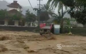 Banjir dan Longsor Landa Cisolok Sukabumi, Ratusan Rumah Terendam dan Akses Terputus