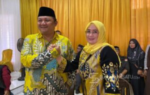 Sempat Bersaing dengan Istrinya, Hilman Nulhakim Tempati Kursi Kepala Desa Pawenang Periode 2025-2030
