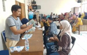 Penyaluran BLTS Kesra Kecamatan Cimanggu Tersalurkan kepada 1.827 KPM di Kantor Pos Jampangkulon