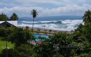 Kenapa Warga Bandung Dilarang Berenang di Pantai Selatan? Simak Penjelasannya