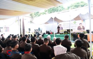 Perkuat Soliditas, Kajati Jabar Resmikan Gedung IAD dan Lapangan Tenis di Kejari Cianjur