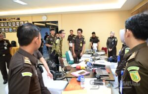 Perkuat Pelayanan Publik, Kajati Jabar Dr. Hermon Dekristo Tinjau Sarpras Kejari Subang