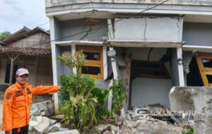 104 KK Mengungsi Akibat Pergerakan Tanah, Makan Sahur dan Buka Puasa Bergantung pada Dapur MBG