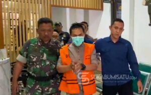 Sempat Didemo Warga, Kades Neglasari Lengkong Resmi Ditahan Kejari Sukabumi!