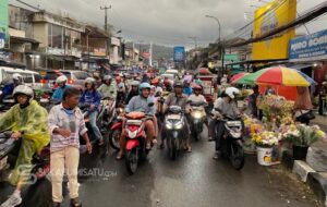 Arus Mudik Sukabumi Terpantau Padat Lancar, Kapolda Jabar: Puncaknya Sudah Terlewati!